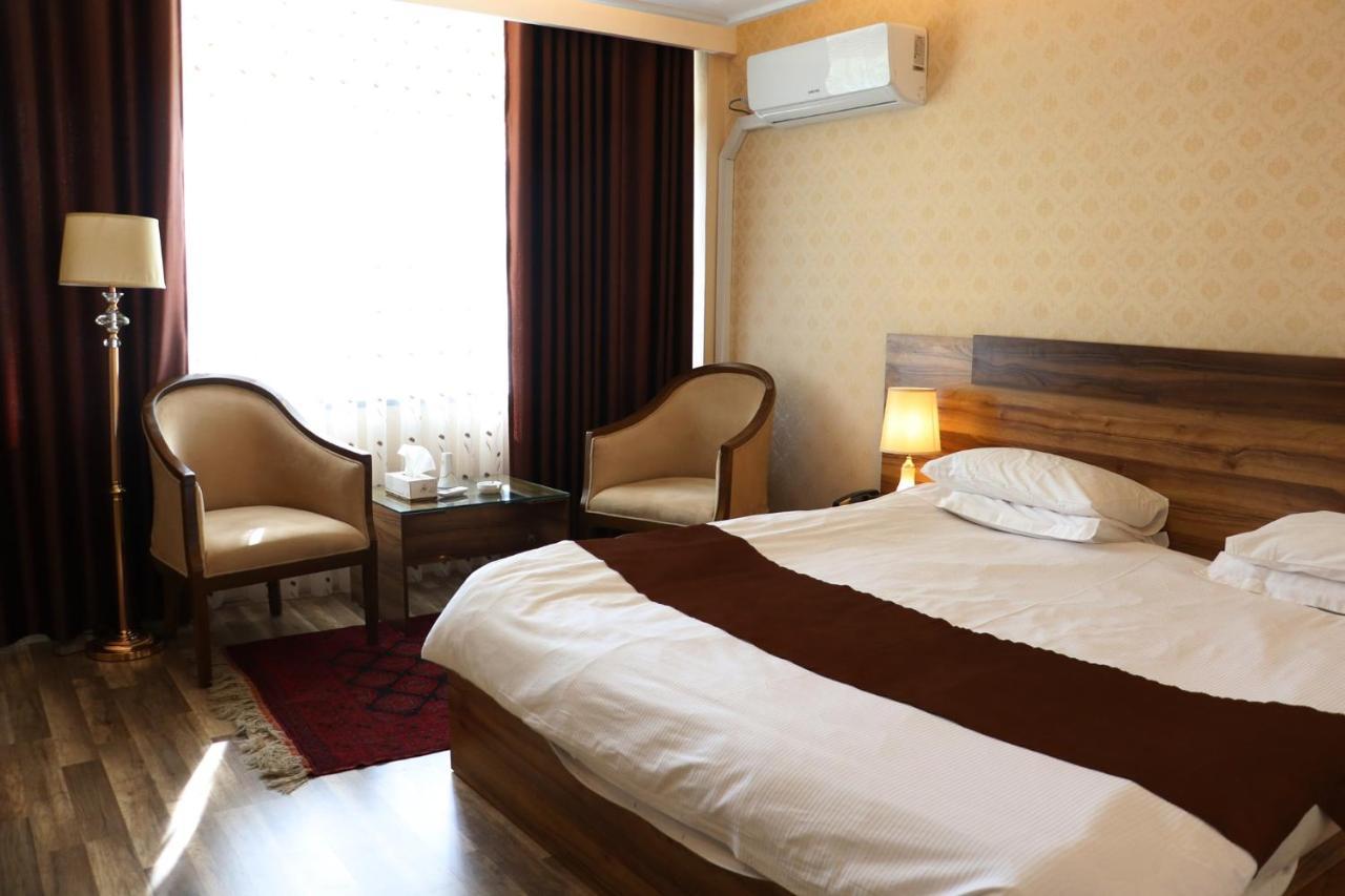 Resort & Hotel Intercontinental Kabul Buitenkant foto
